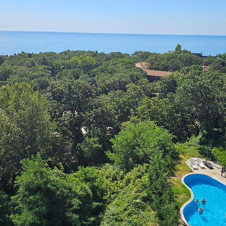 Aparthotel Vesta Riviera - Free Parking Goldstrand Exterior foto